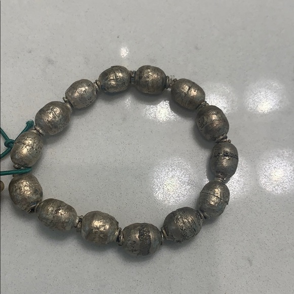 Bracelets - Picture 3 of 4